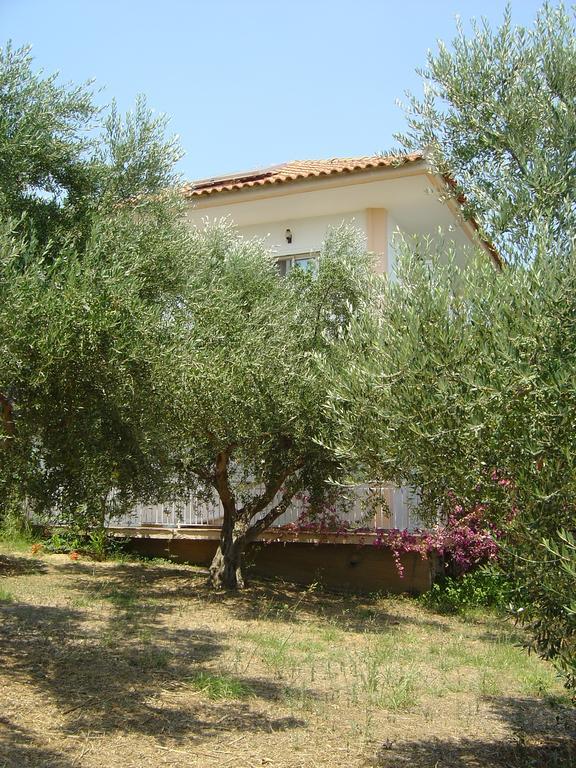 Eleni Houses Kómboi 外观 照片