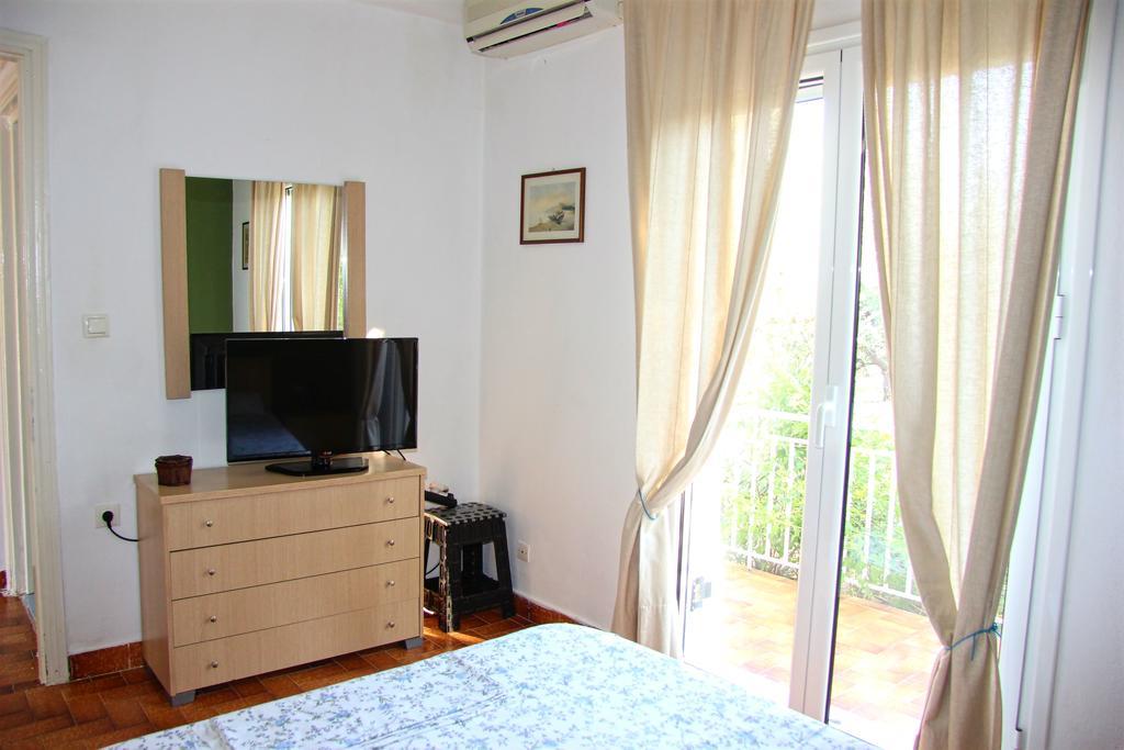 Eleni Houses Kómboi 外观 照片